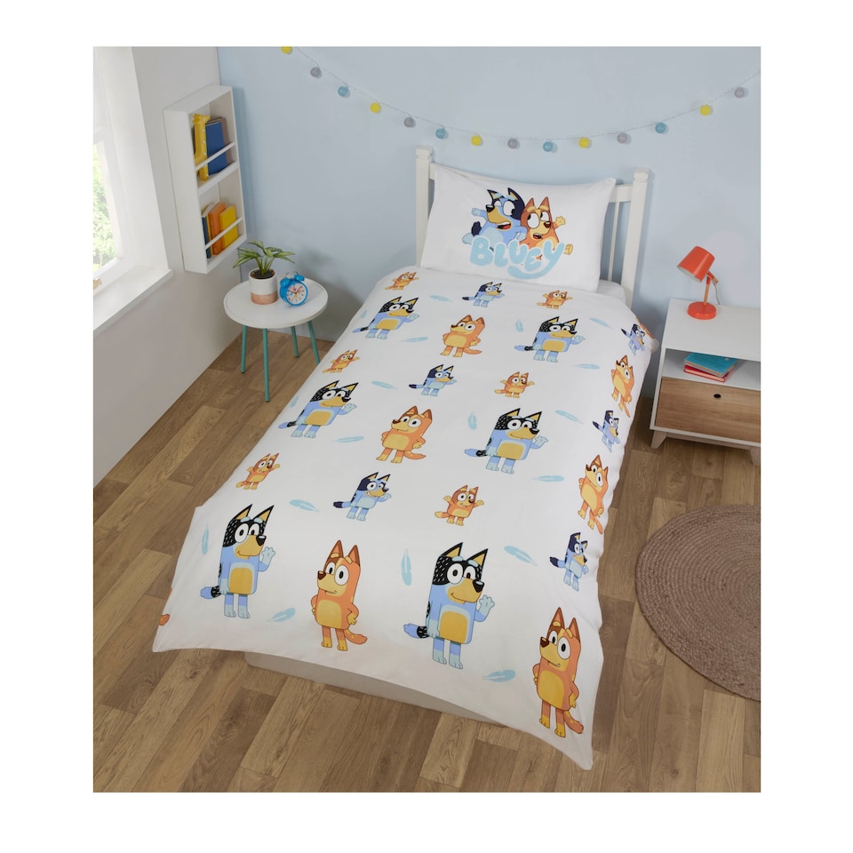 image 1 of Bluey Family Duvet Set Single