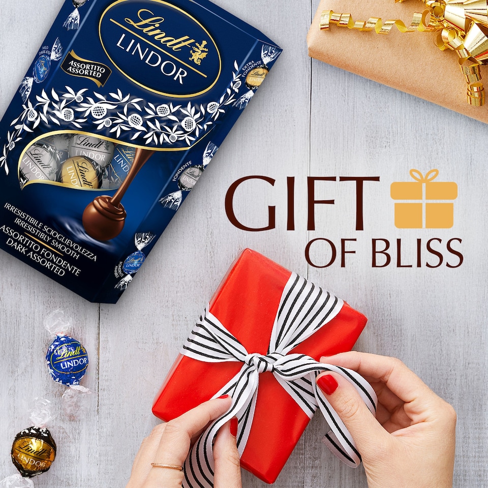image 1 of Lindt Lindor Assorted Dark Chocolate Truffles 337g