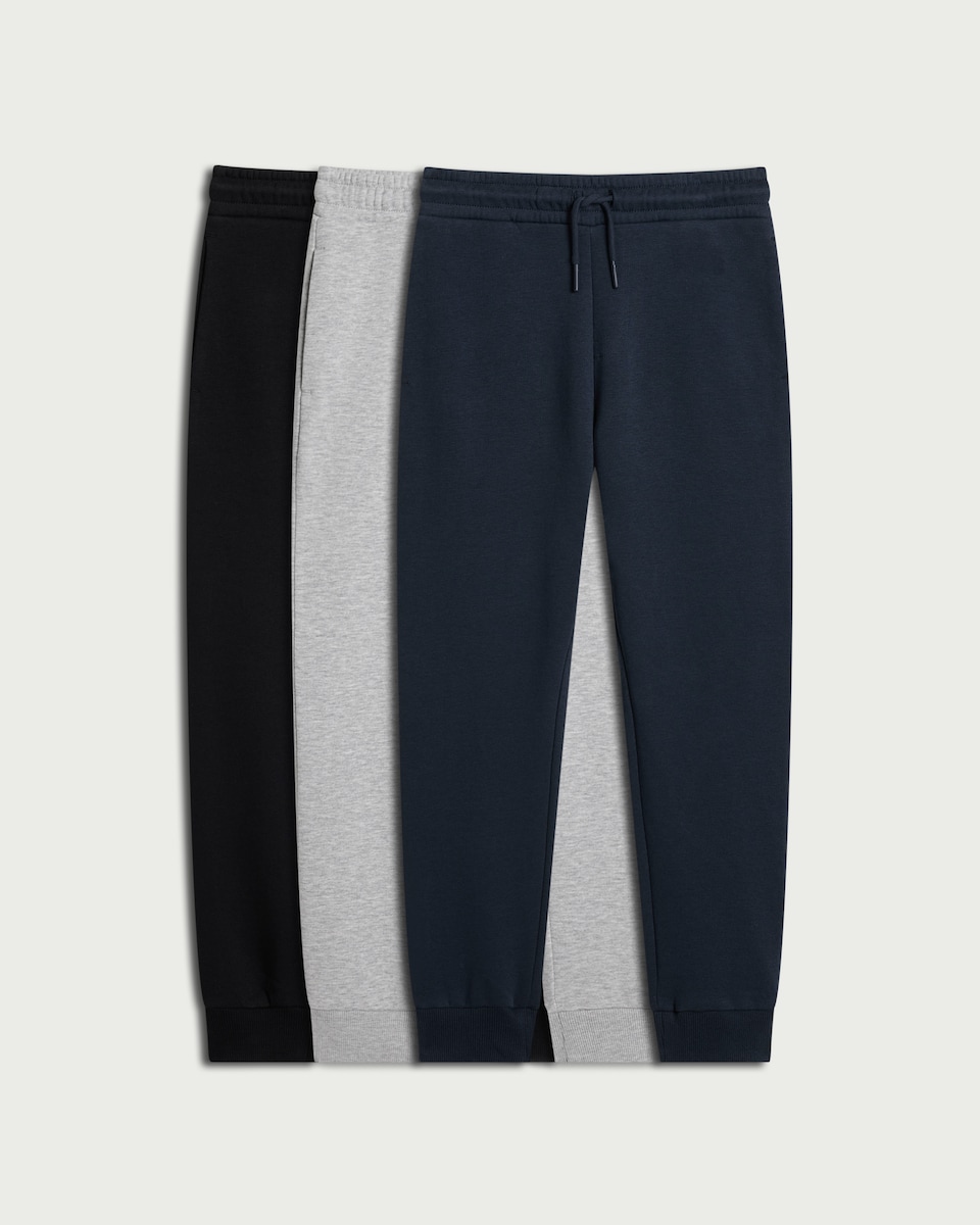 image 1 of F&F Boys 3-Pack Cotton Rich Cuffed Joggers in Black