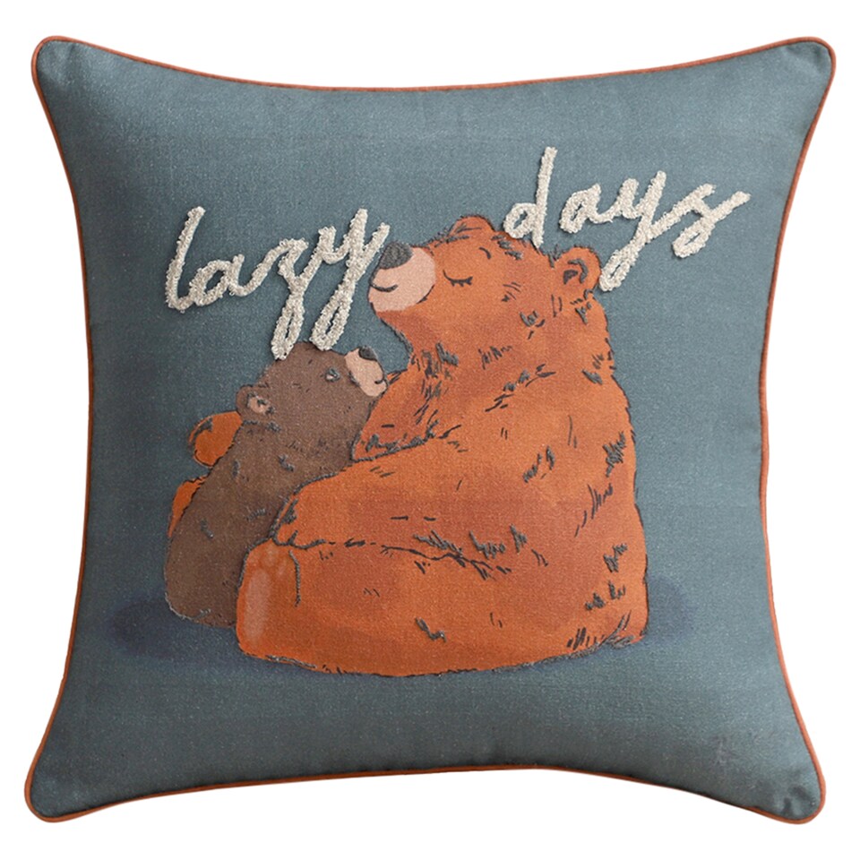 F&F Home Bear Printed díszpárna 45 cm x 45 cm