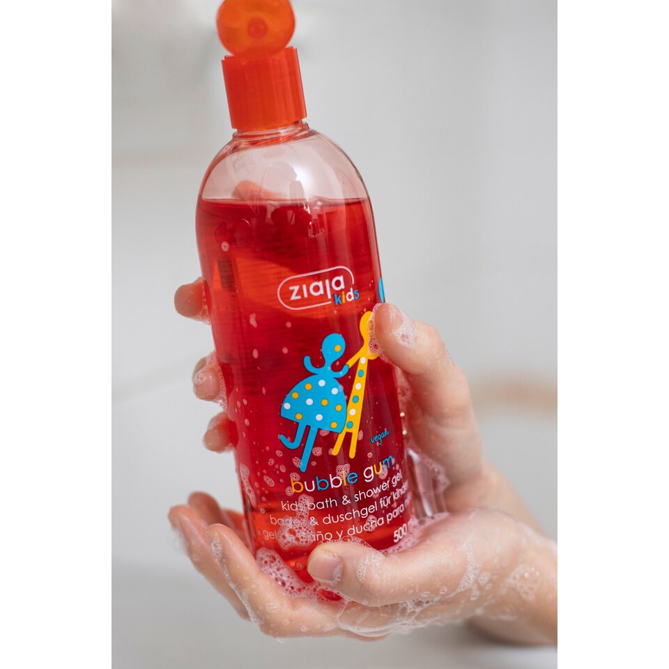 Ziaja Kids gyermek habfürdő és tusfürdő rágógumi illattal 500 ml  1. kép