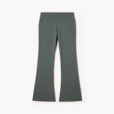 F&F Active ULTRASTRETCH Flared Leggings in Green