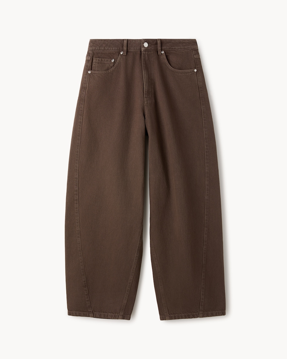 image 1 of F&F Mid Rise Barrel Leg Jeans in Chocolate
