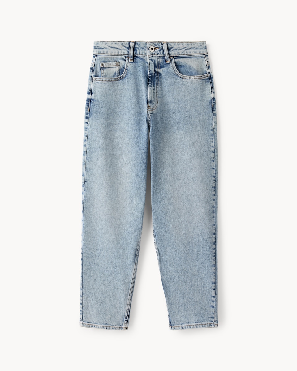 image 1 of F&F Cotton Rich Mom Fit Jeans in Blue