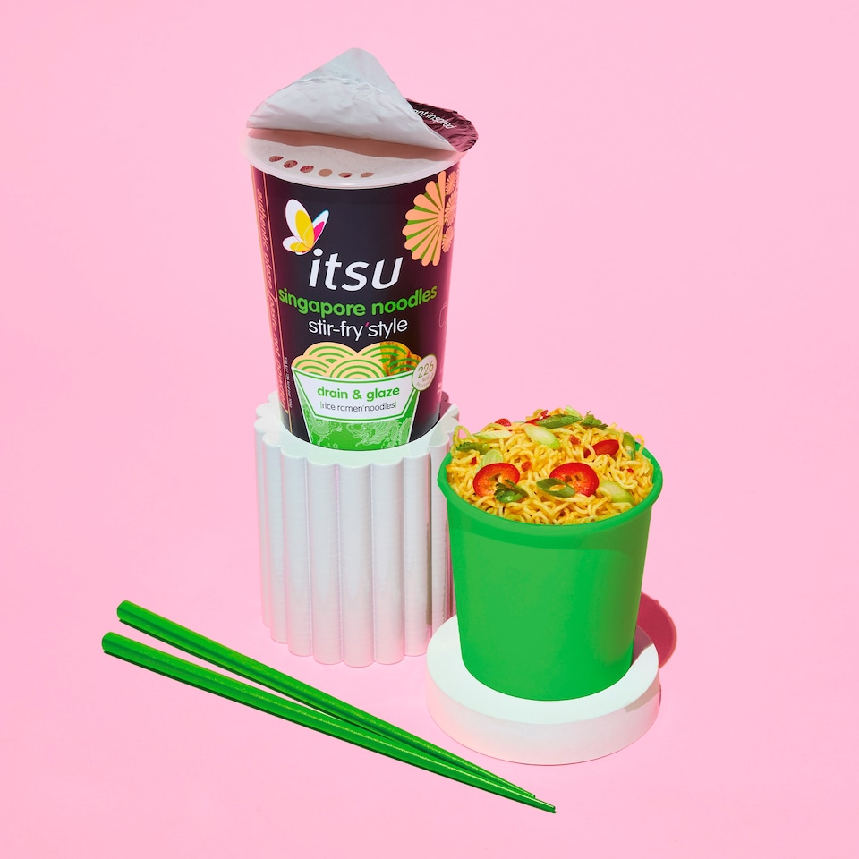 image 1 of Itsu Singapore stir fry style noodles 79g