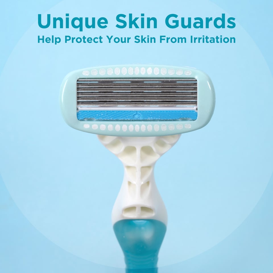 image 1 of Wilkinson Sword myIntuition Hydro Silk Women's Disposable Razors x 3