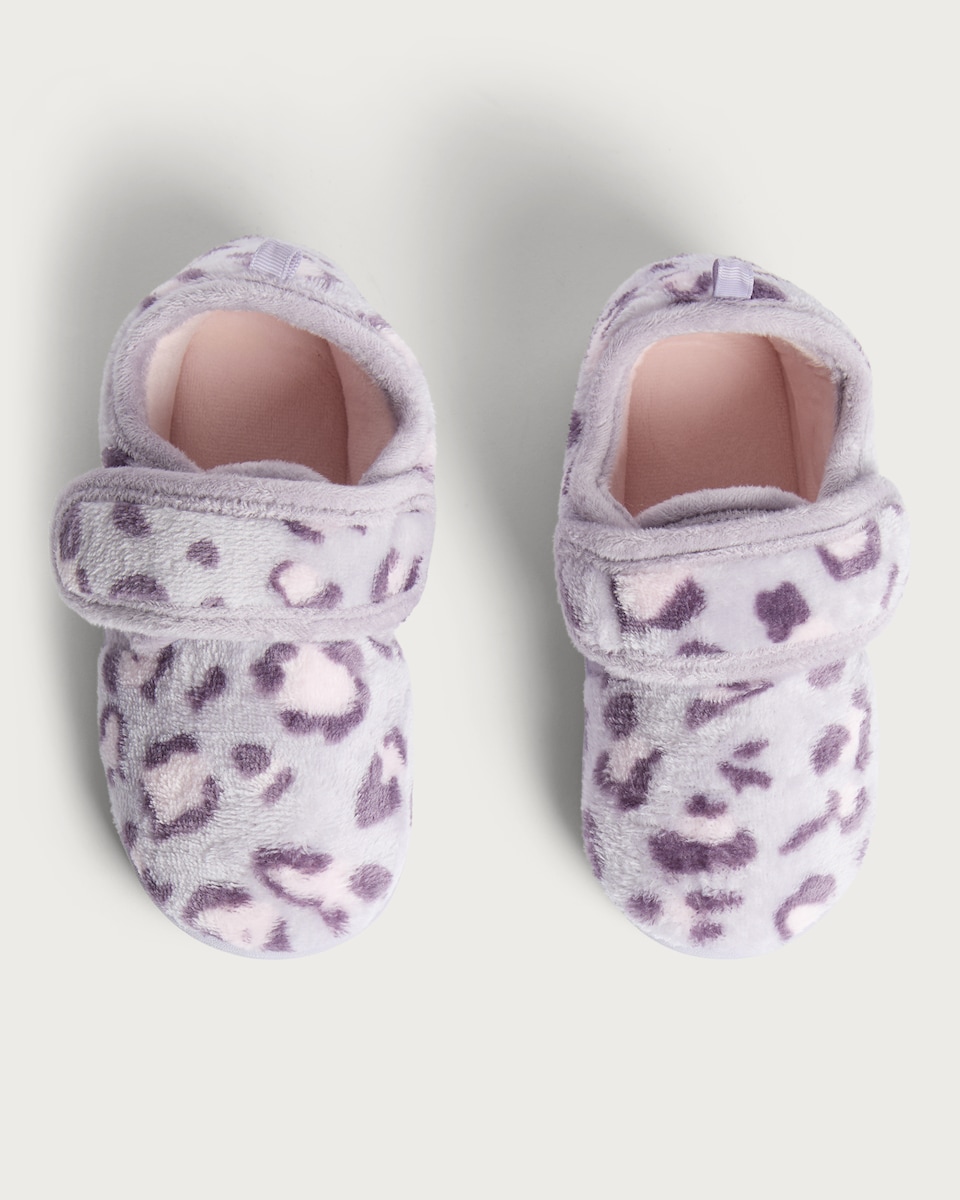 image 1 of F&F Girls Fluffy Leopard Print Strap Fastening Slippers in Lilac