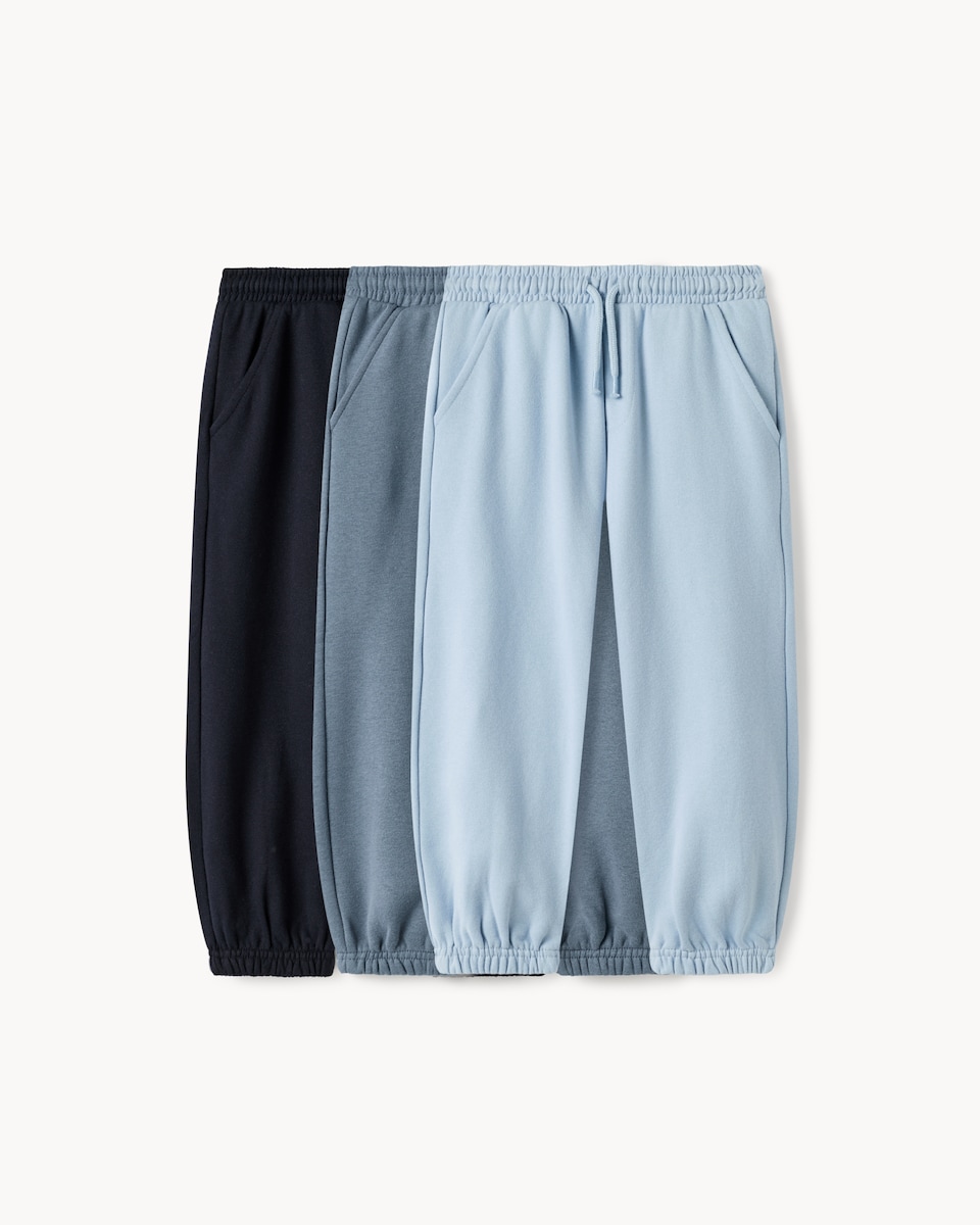image 1 of F&F Boys 3-Pack Cotton Rich Cuffed Joggers in Blue