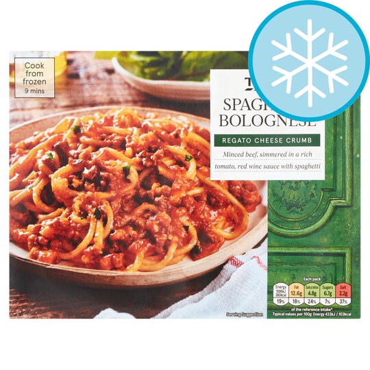 Tesco Spaghetti Bolognese With Cheese Crumbs 400G Tesco Groceries