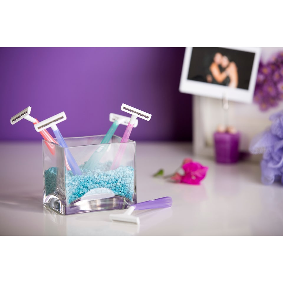 image 1 of BIC Twin Lady Womens Razors 10 Pack