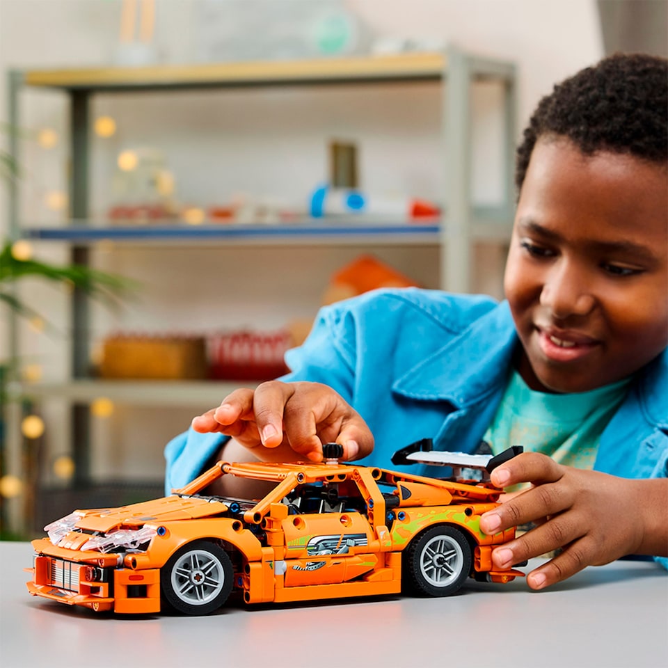 image 1 of LEGO Technic 42204 Fast And Furious Toyota Supra Mk4