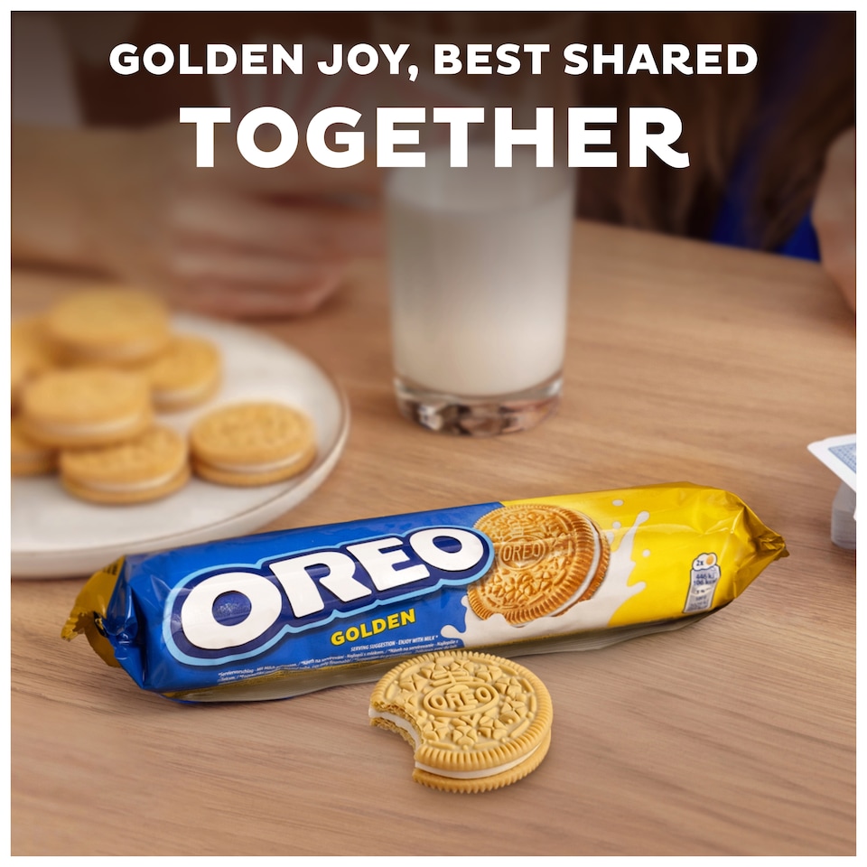 image 1 of OREO Golden Cookie Sandwich Biscuits 154g