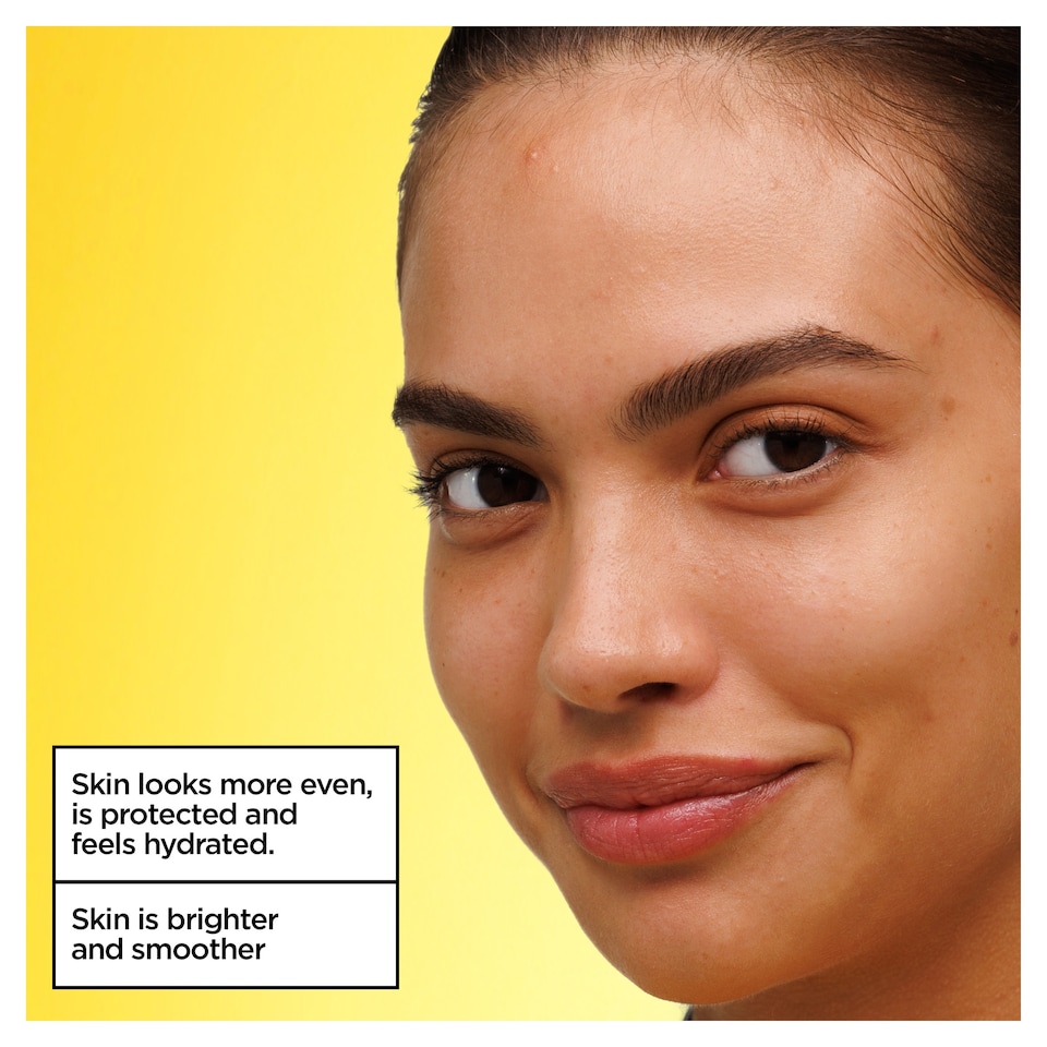 image 1 of Garnier Vitamin C Wonder Tint SPF50 Medium 40ml