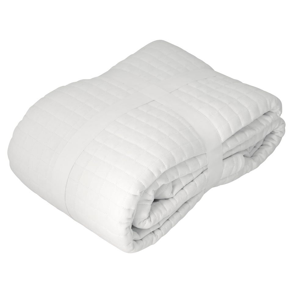 F&F Home Hotel White Quilted Bedspread