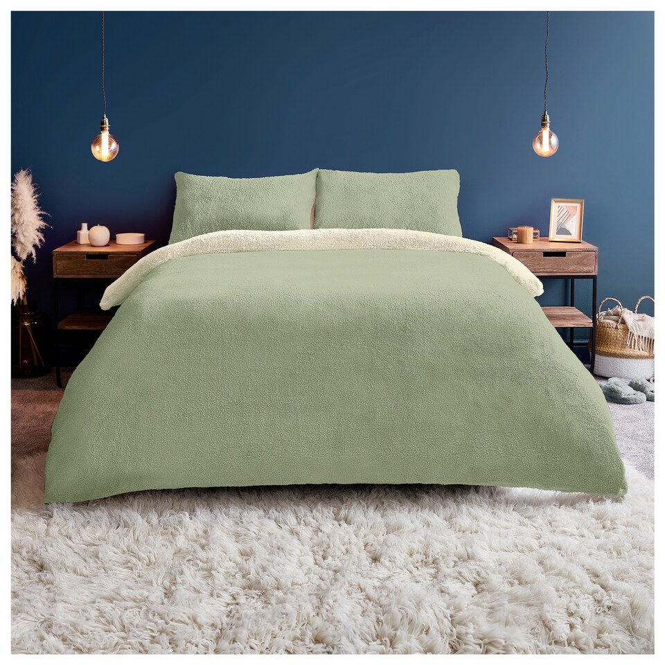  Silentnight Teddy Fleece Reversible Sage/Cream Duvet Set - Double