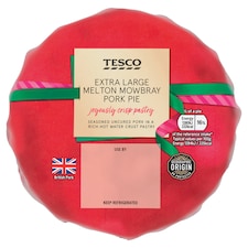 Tesco Extra Large Melton Mowbray Pork Pie 790G