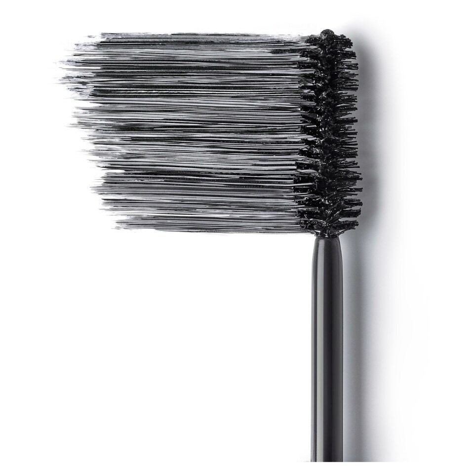 image 1 of L'Oreal Paris Paradise Extatic Mascara - Black 6.4ml