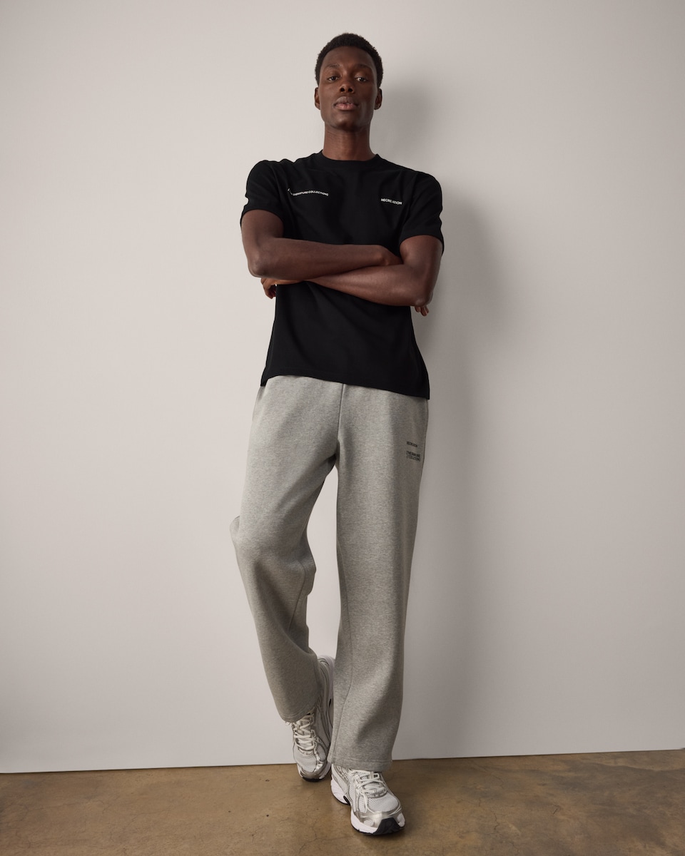 image 1 of F&F Active EVERYHOUR Pure Cotton T-Shirt in Black