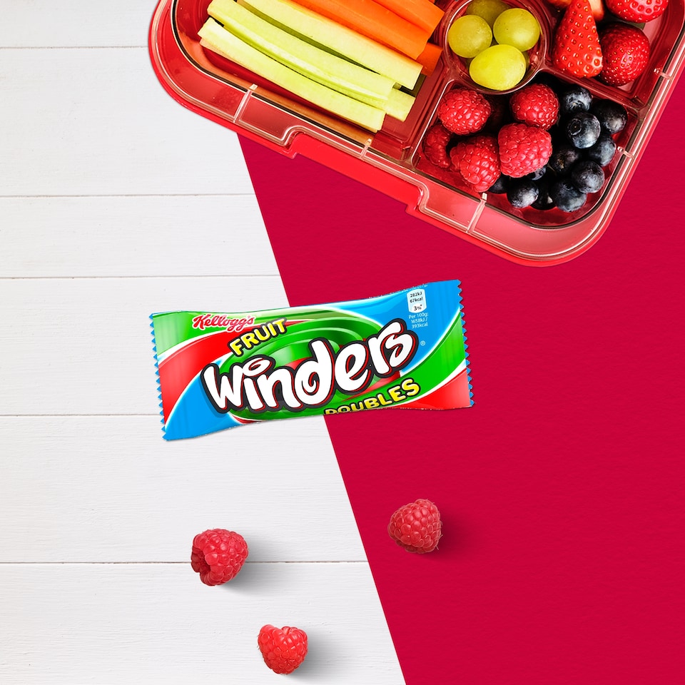 image 1 of Kellogg's Fruit Winders Doubles Strawberry & Apple Snack Rolls 5x17g