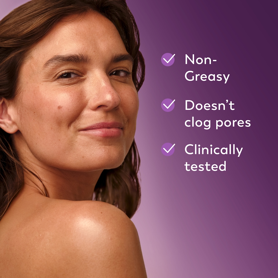 image 1 of Olay Total Effects 7in1 Night Moisturiser 50ml