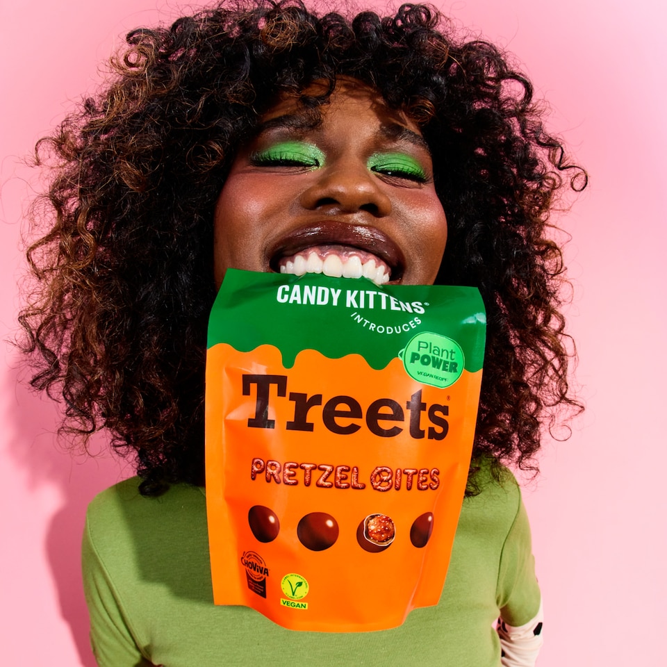 image 1 of Candy Kittens Treets Pretzel Bites 120g