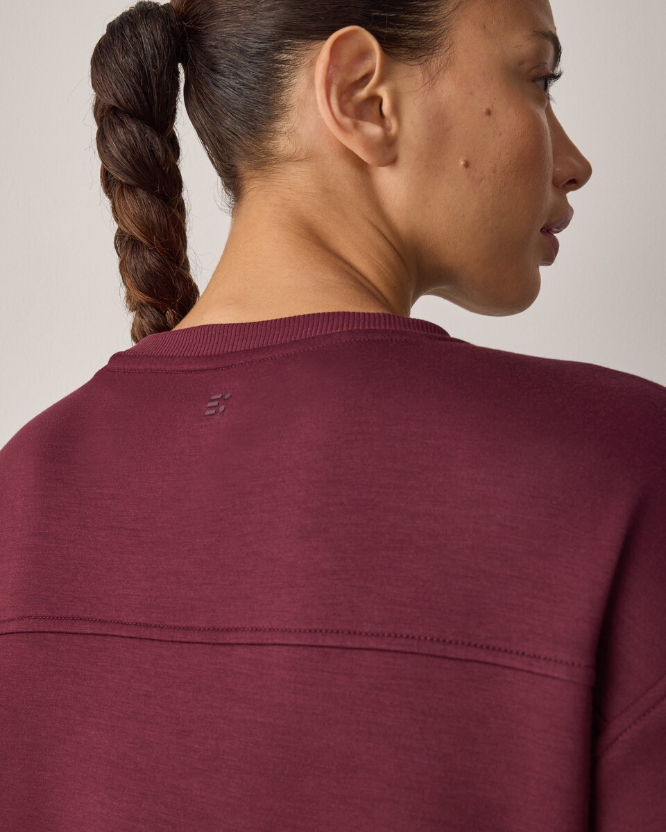 image 1 of F&F Active AFTERCLASS Fleece Lined Sweatshirt in Burgundy