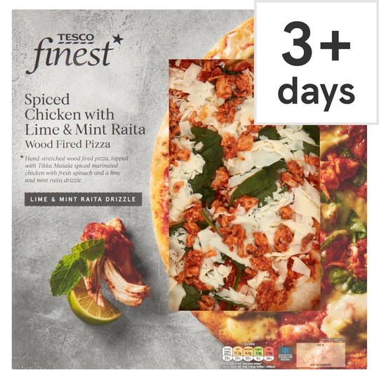 Tesco Finest Spiced Chicken With Lime & Mint Raita Pizza 400G Tesco