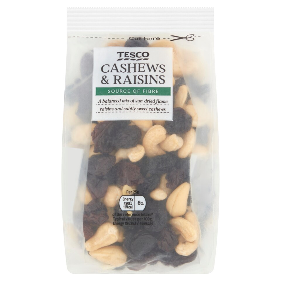 Tesco Cashews & Raisins 200g