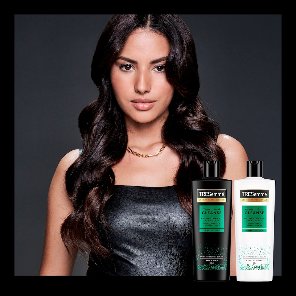 image 1 of TRESemmé Replenish & Cleanse Shampoo 400 ml