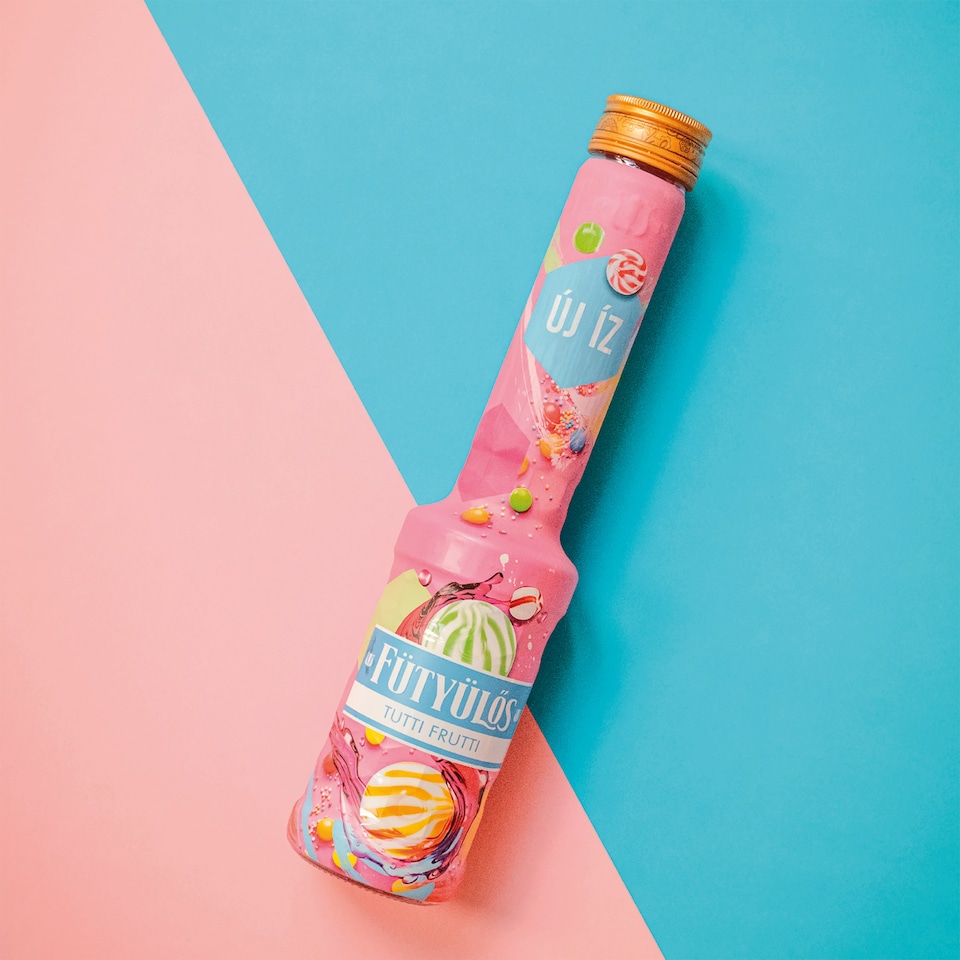image 1 of Fütyülős Tutti Frutti Flavoured Liqueur 24,5% 0,5 l 
