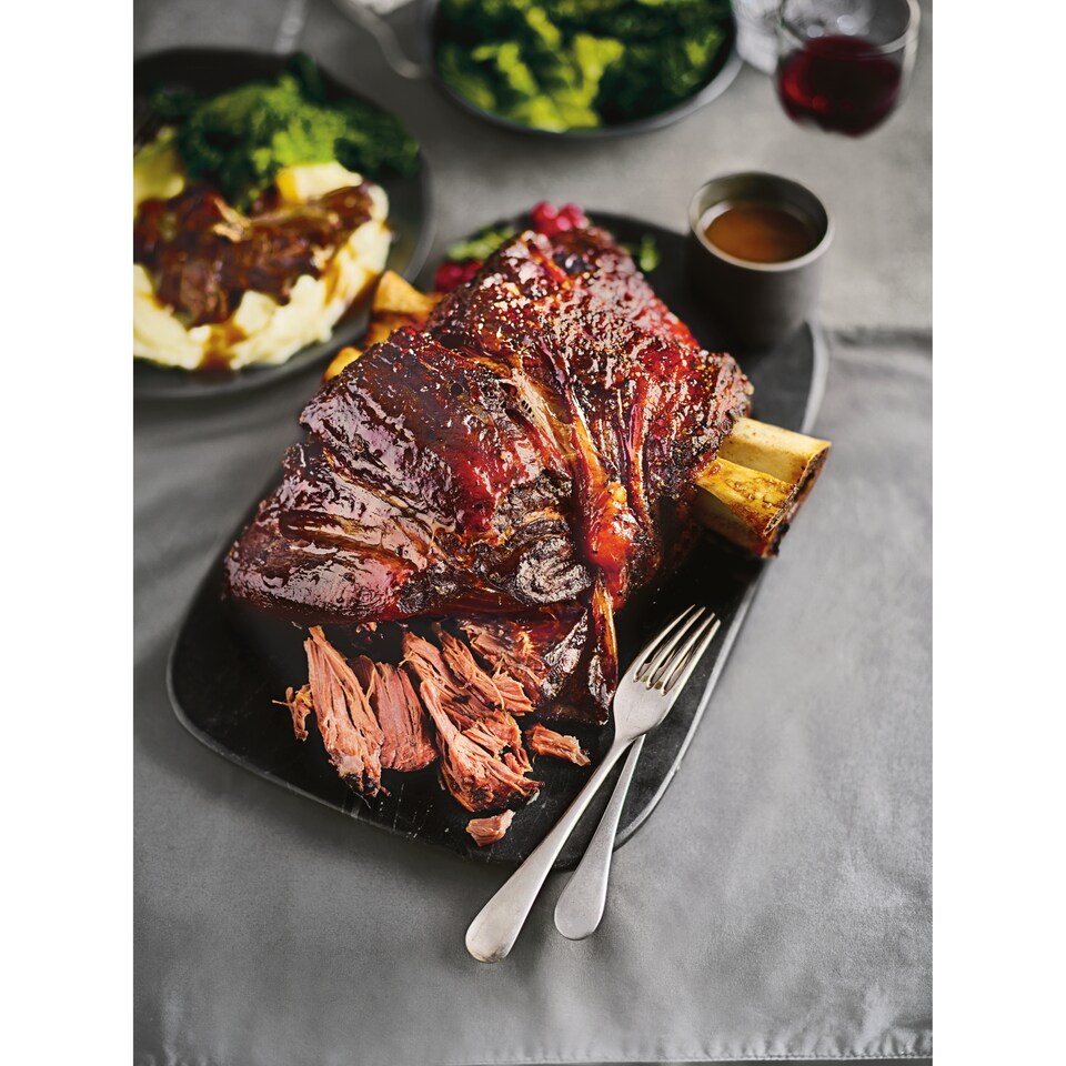 image 1 of 44. Tesco Finest Beef Shin with a Rich Red Wine & Truffle Infused Gravy 3.215kg (Serves 8)