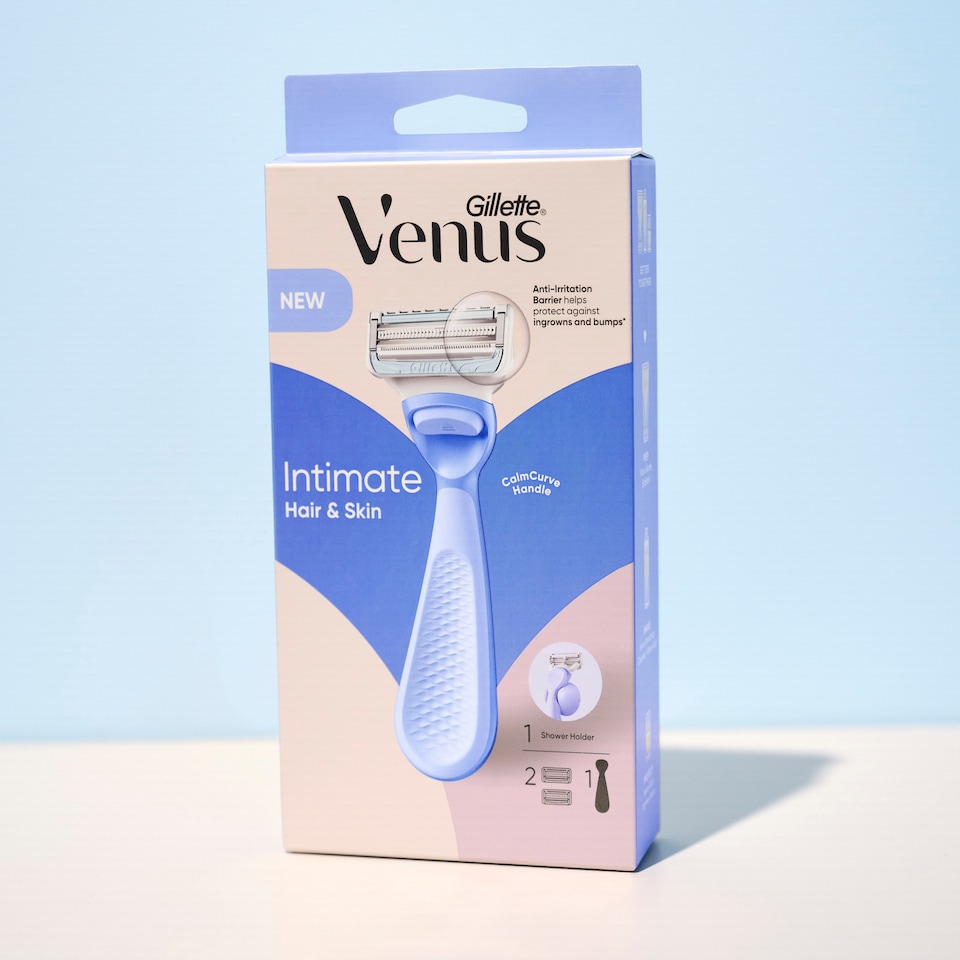 image 1 of Gillette Venus Pubic Hair & Skin, 3 Razor Blade Refills