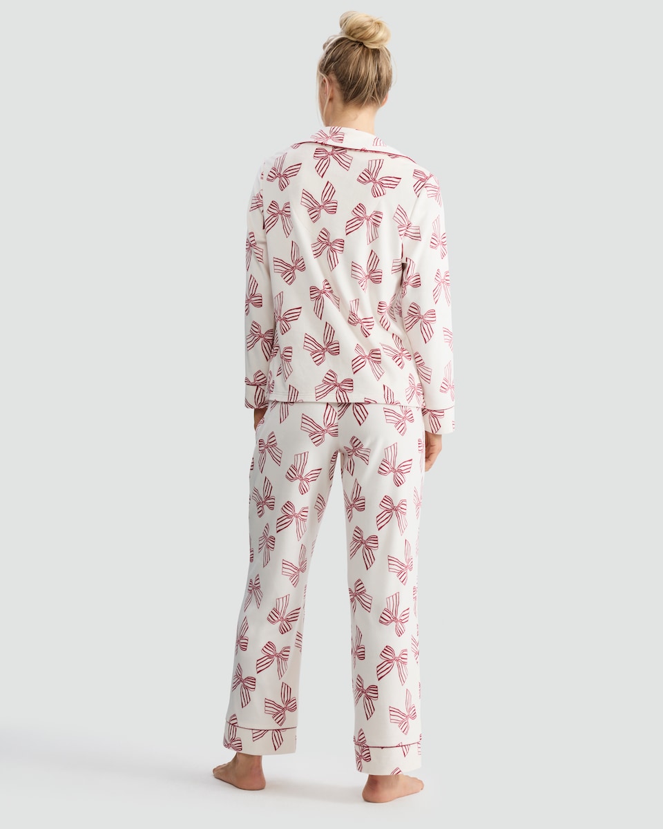 image 1 of F&F Fleece Bow Print Revere Pyjamas Set in Cream