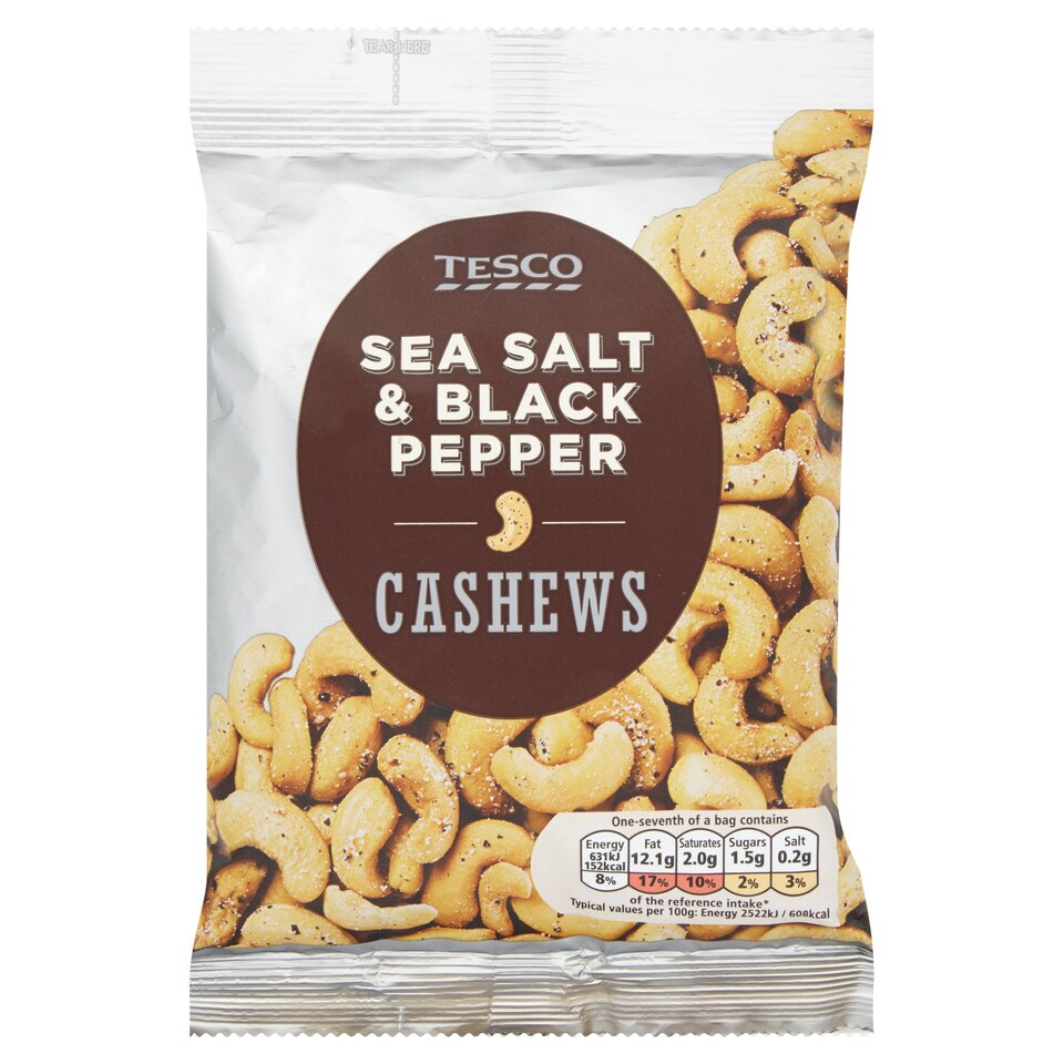 Tesco Sea Salt And Black Pepper Cashew Nuts 175G