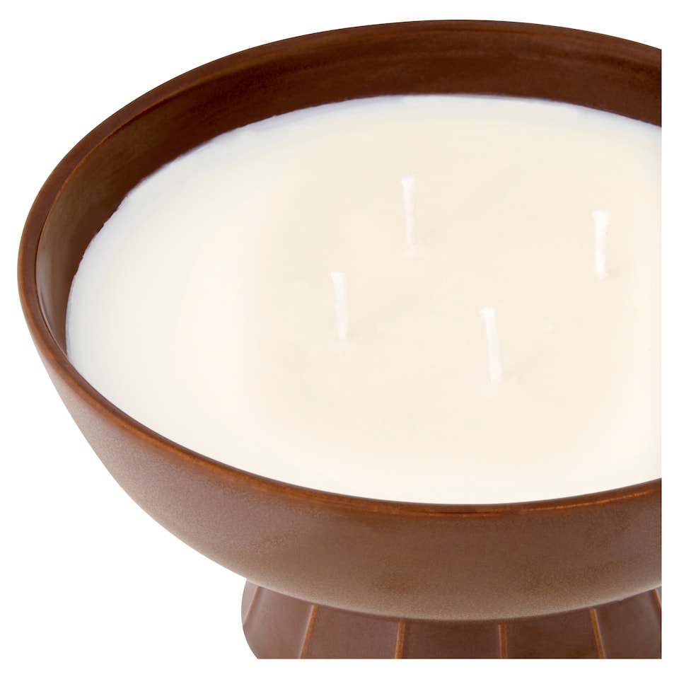 image 1 of  F&F Home Signature Notes Bergamot, Orange Flower & Cedarwood Multi-Wick Candle 370g