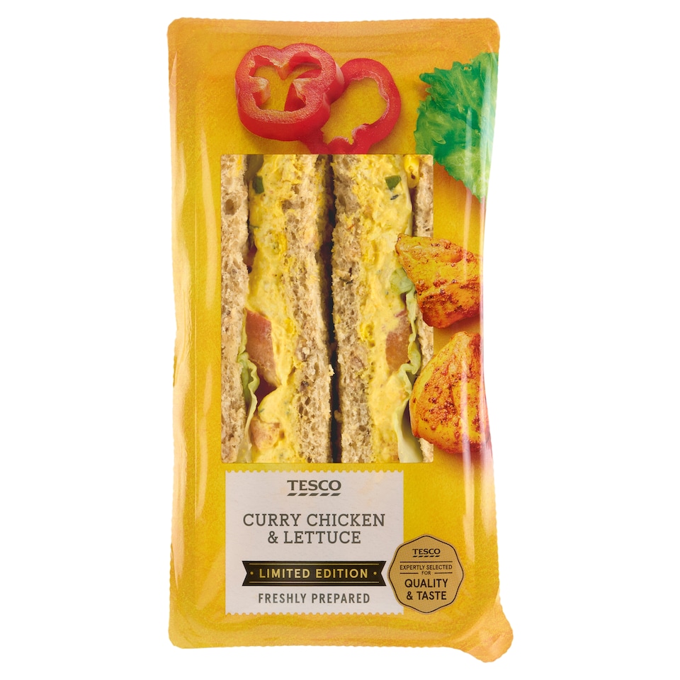 Tesco Pšeničný toastový chlieb s nátierkou z pečeného kuracieho mäsa, paprikou a šalátom 179 g