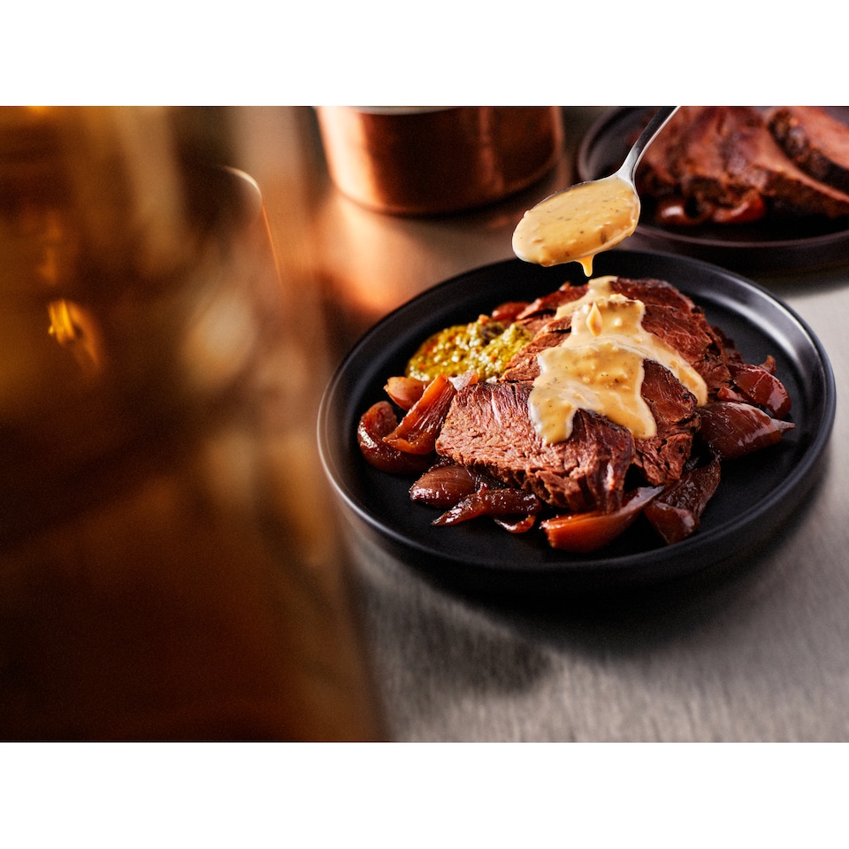 image 1 of Tesco Finest Chef’s Collection Umami Beef Bavette with braised onions, shiitake Diane sauce and chive salsa verde 815g