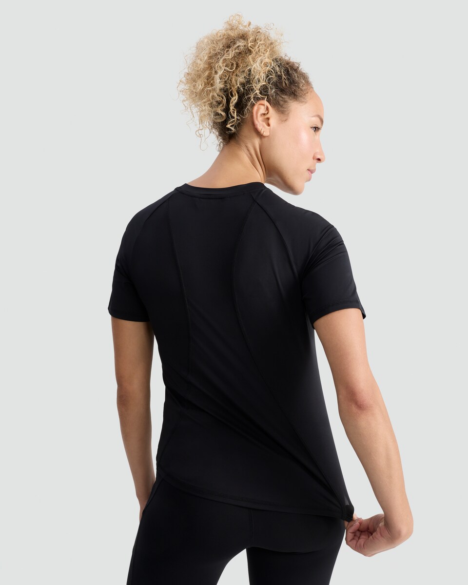 image 1 of F&F Active Quick Dry Short Sleeved T-Shirt in Black