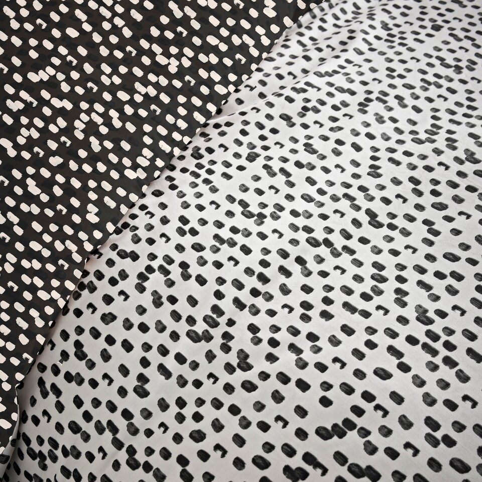 image 1 of Cosmoliving Polka Dot Duvet Set Kingsize