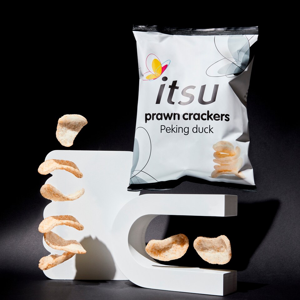 image 1 of Itsu Peking Duck Prawn Crackers 60G