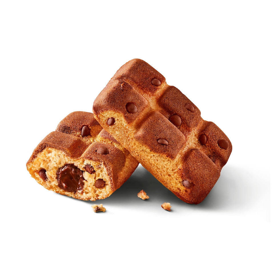 obrázok 1 z Milka Choco&Cake jemné pečivo s kúskami mliečnej čokolády a náplňou s čokoládou 175 g