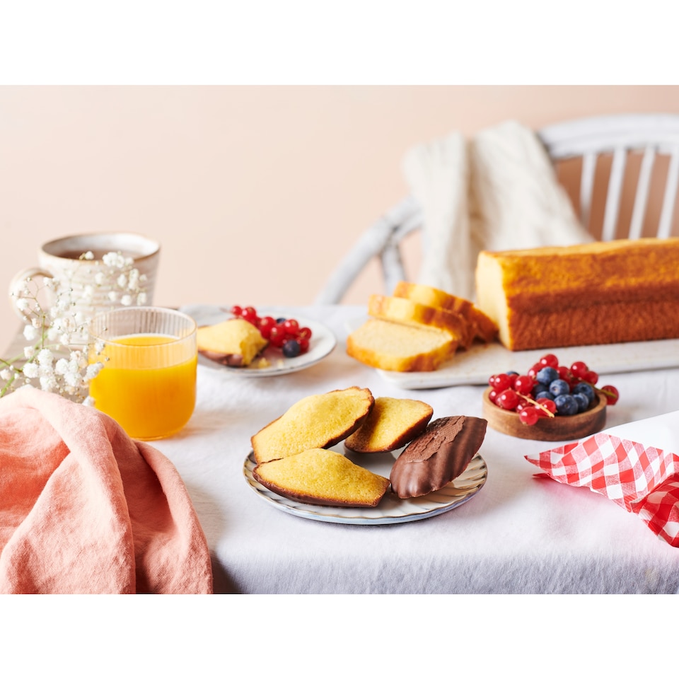 image 1 of Bonne Maman Chocolate Madeleines with Milk 7 Pack