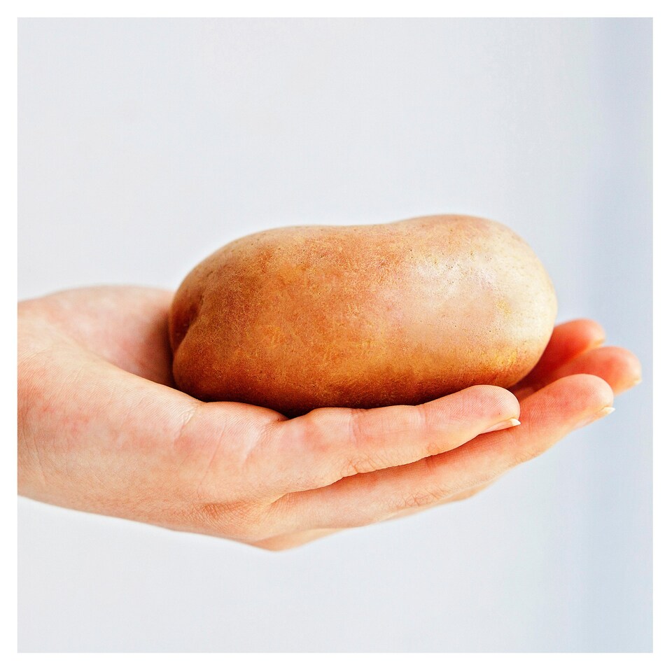 image 1 of Tesco Desiree Potatoes 1.75Kg