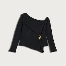 F&F Textured Gold Buckle Asymmetric Hem Top in Black