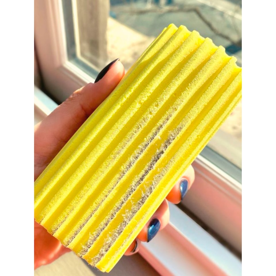 image 1 of Scrub Daddy Damp Duster