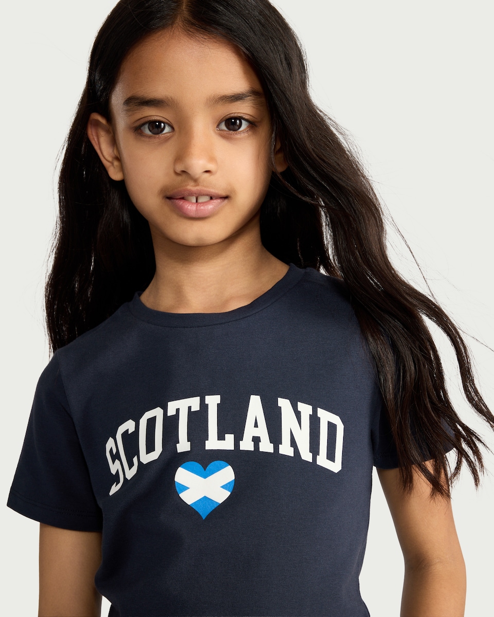 image 1 of F&F Girls Cotton-Rich Scotland Heart Print T-Shirt in Navy