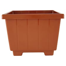 Kvetináče a dekorácie