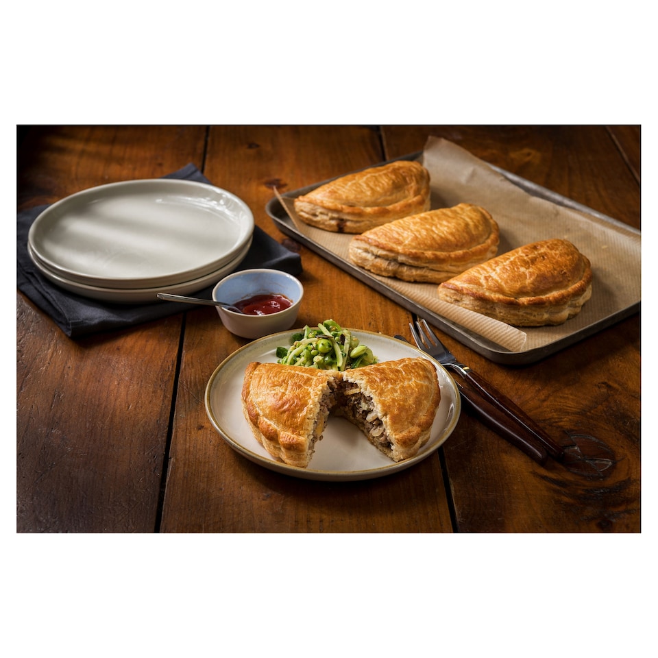 image 1 of Ginsters 4 Cornish Pasties Original 520g