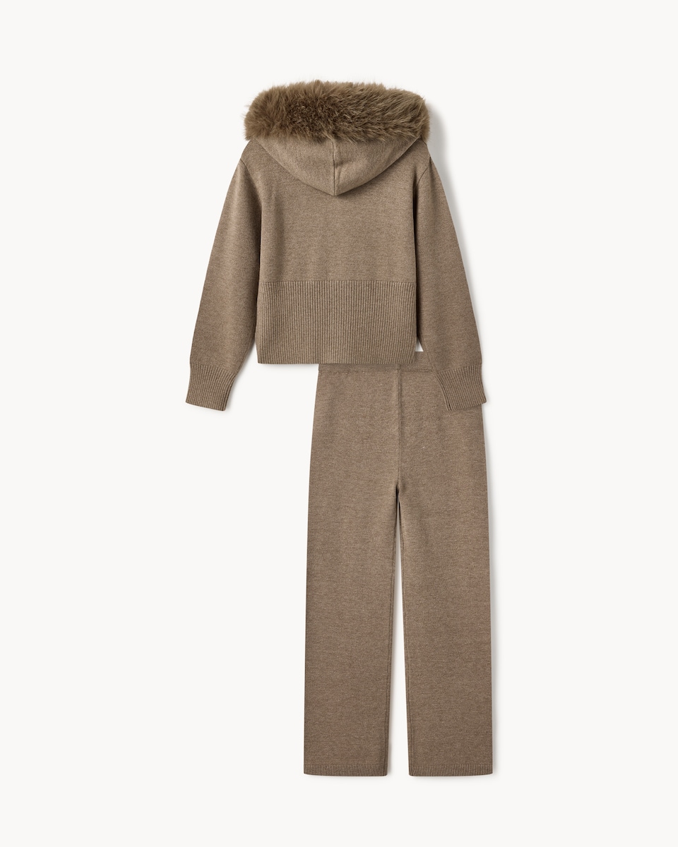 image 1 of F&F Girls Faux Fur Trim Zip-Up Cardigan and Trousers Set in Tan