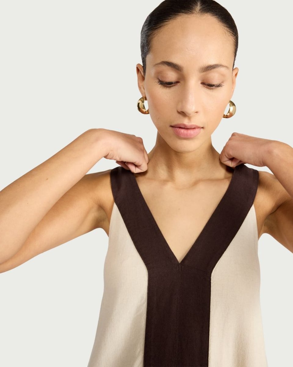 image 1 of F&F Contrast Panel Sleeveless Maxi Dress with Linen in Neutral